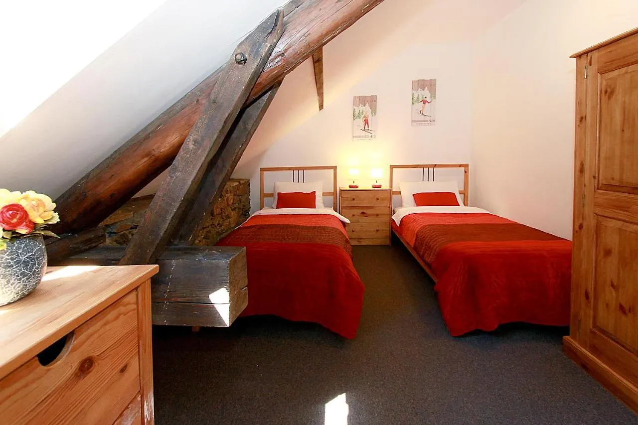 Chalet Ruby 莱德萨阿尔卑斯